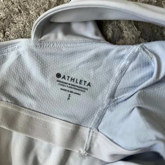 Athleta Womens High Neck Open Back Active Tank Top Light Blue Grey Size S P - Picture 4 of 6